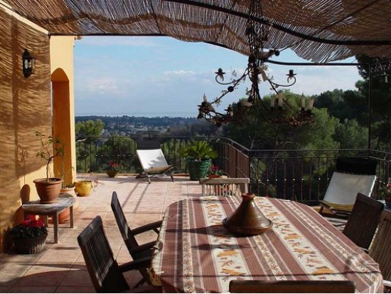 Villa accueillante dans la banlieue de Biot