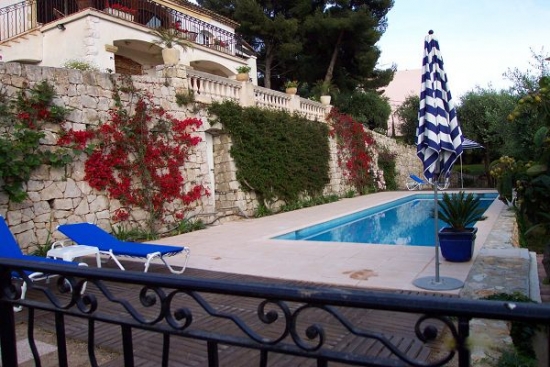 Villa dans le style aristocratique