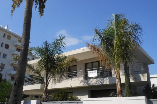 Уникальная вилла, расположенная на бульваре Круазетт