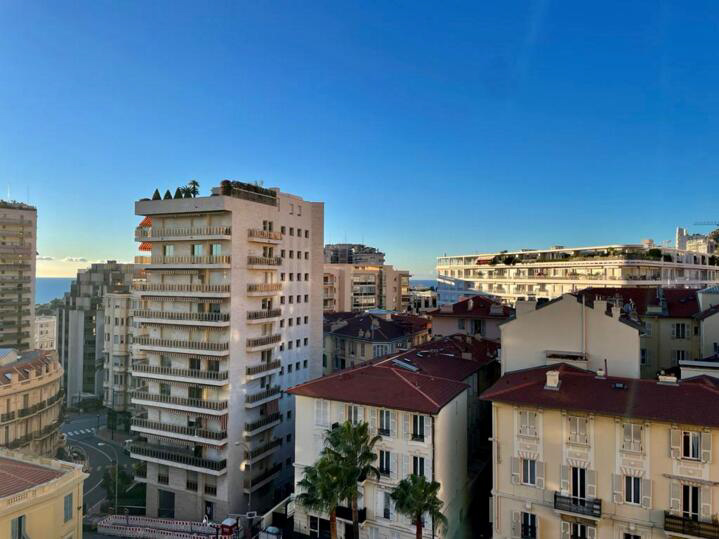 Duplex 220 m2 dans résidence Le Millefiori - RFC45860223AV