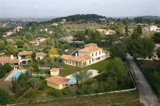 Nouvelle villa de construction de 250 m2