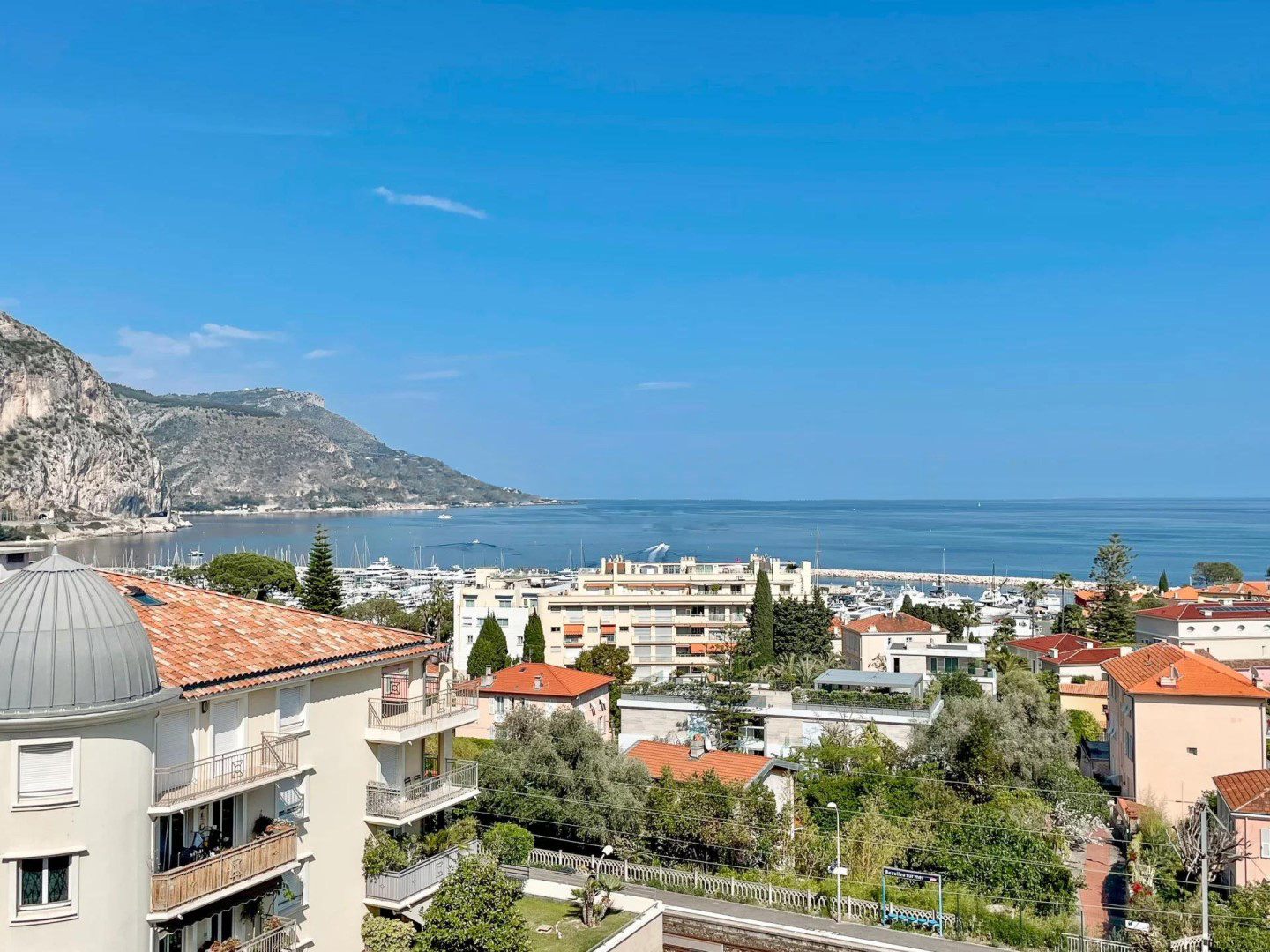 Appartement de luxe 102 m2 avec vue mer - RFC46580423AV