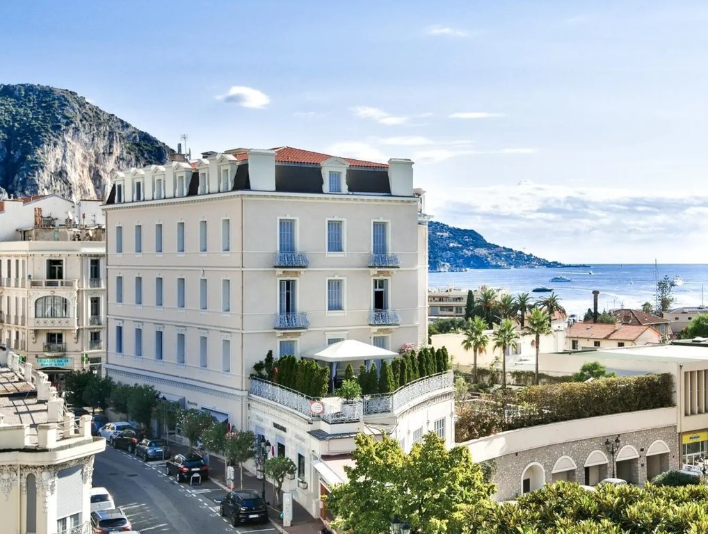 Appartements exclusifs dans la résidence historique - RFC42210520AV