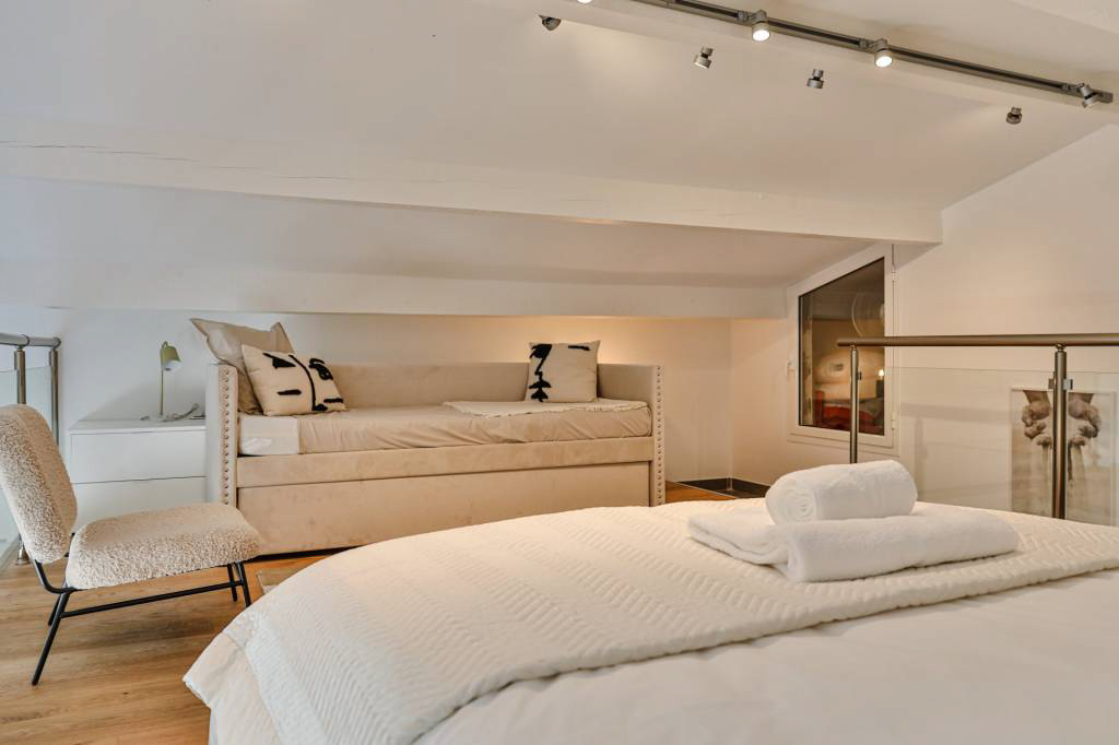 Luxueuse villa 350 m2 avec vue imprenable - RFC45011122VV