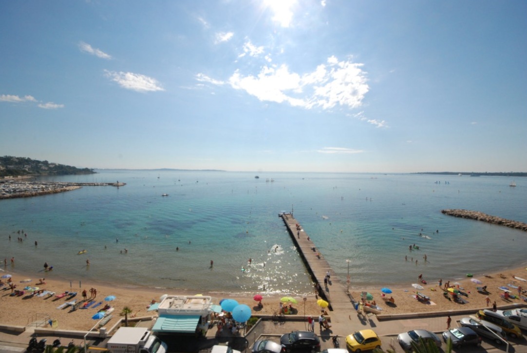 Престижный пентхаус в Каннах на продажу, 100м2, 3 спальни