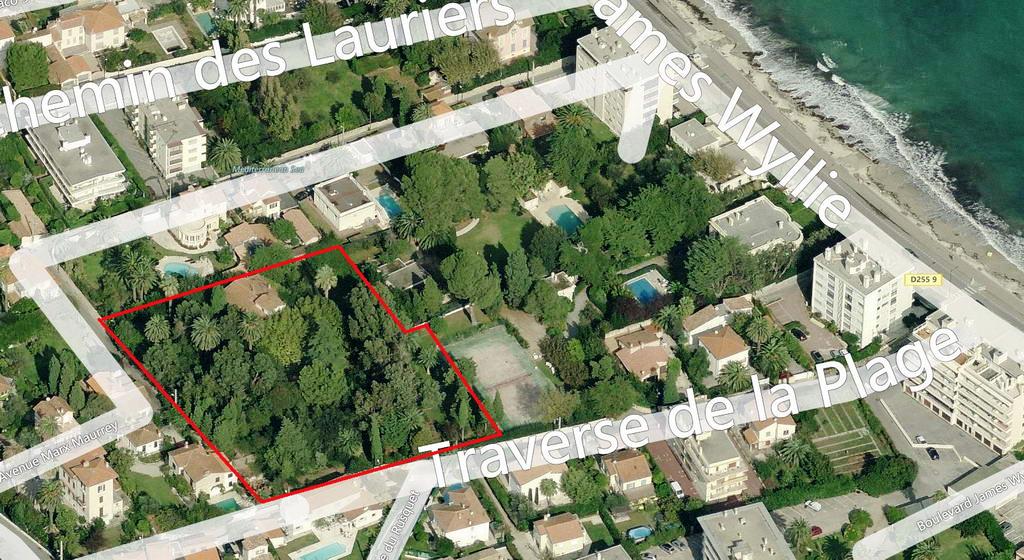 Villa du 19ème siècle à la vente sous la reconstruction du capital au Cap d'Antibes, 400m2