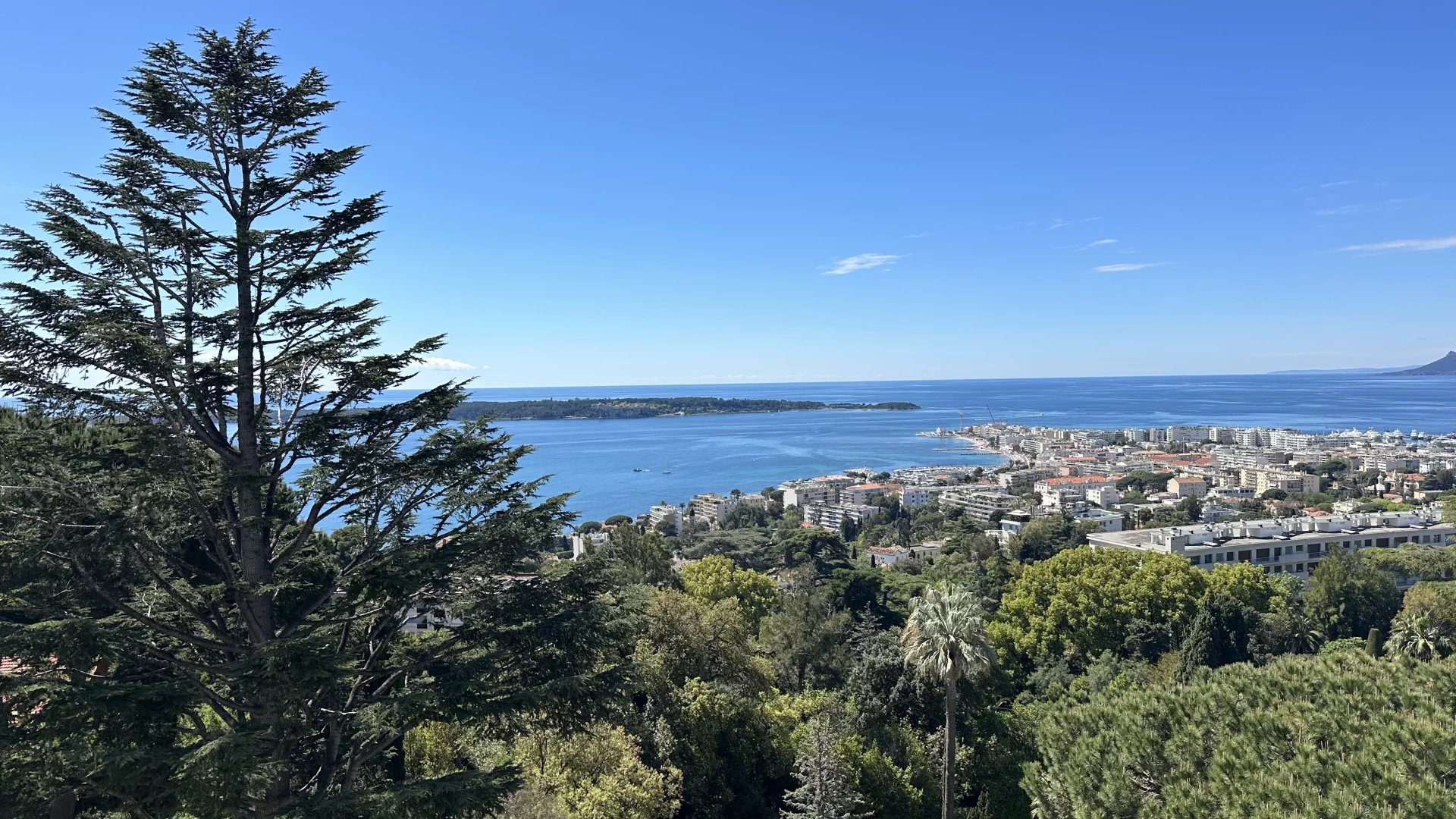 Appartement 240 m2 avec vue mer panoramique - RFC49550824AV