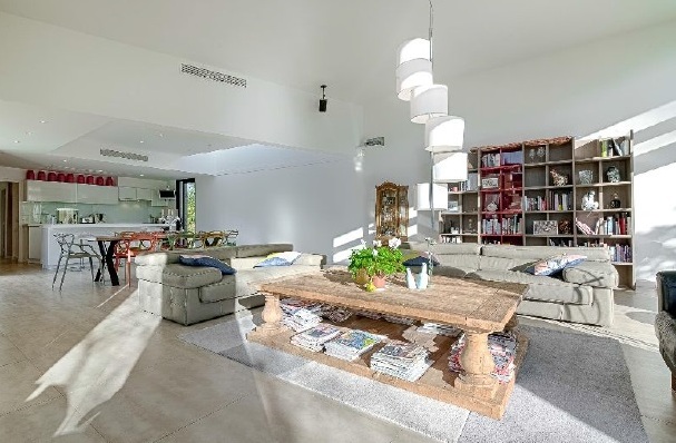 Villa à vendre sur la Côte d'Azur à Mouans Sartoux