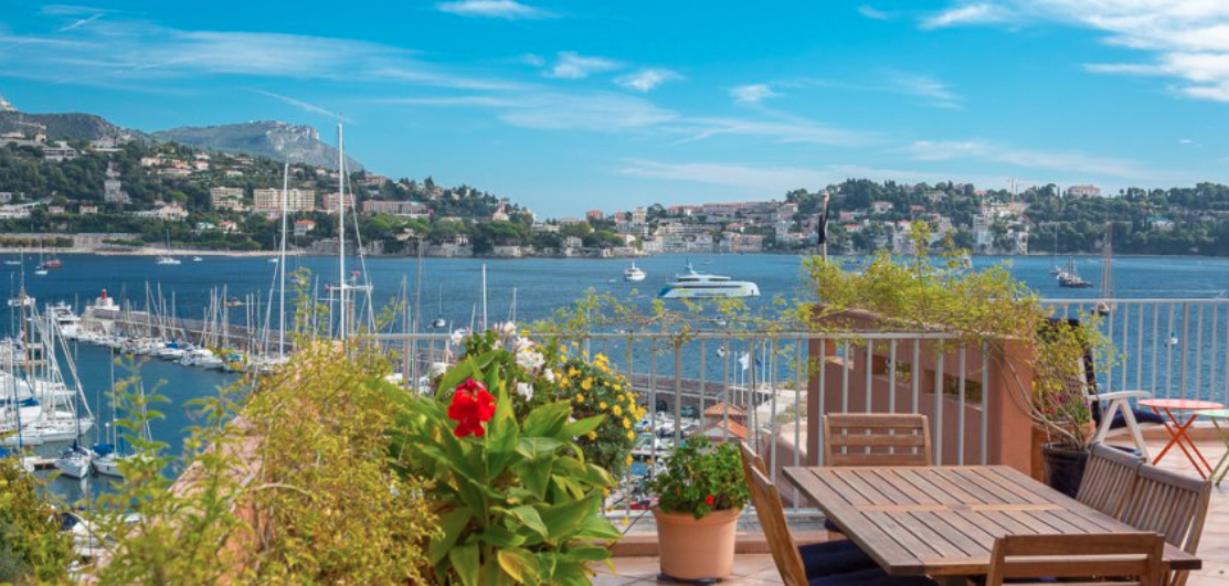 APPARTEMENT PENTHOUSE SITUÉ PROCHE DE LA MER - RFC30651116AV