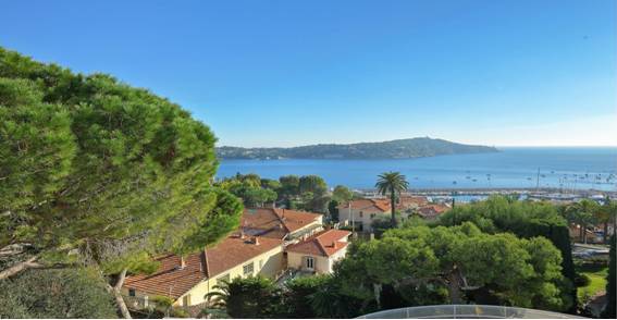 Villa à vendre à Villefranche-sur-Mer près de Californie