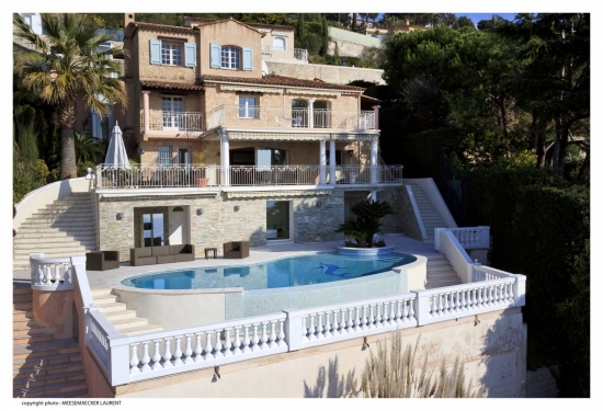 Belle villa de 340 m2 dans le prestigieux quartier de la Californie à Cannes