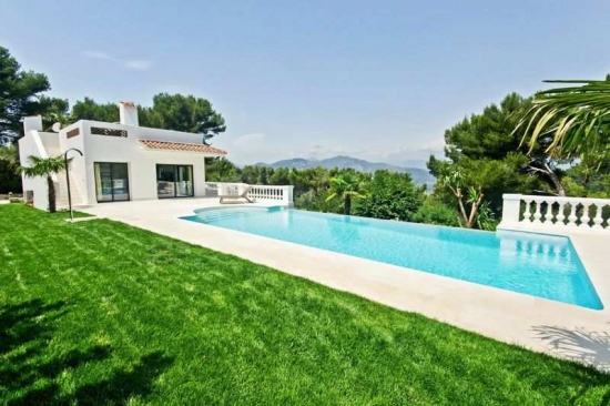 Belle villa de style contemporain à vendre