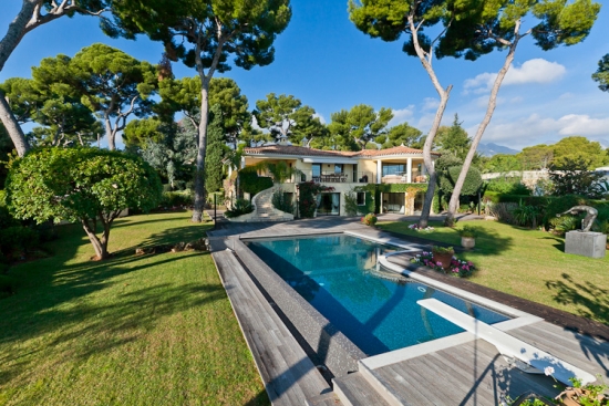 Villa à louer à Roquebrune Cap Martin