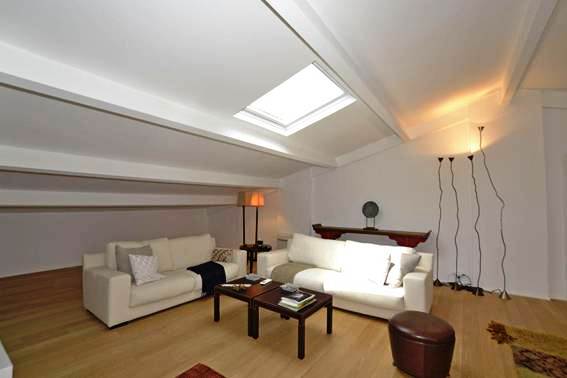 Duplex à vendre dans le centre de Beaulieu-sur-Mer, 194m2, 4 chambres
