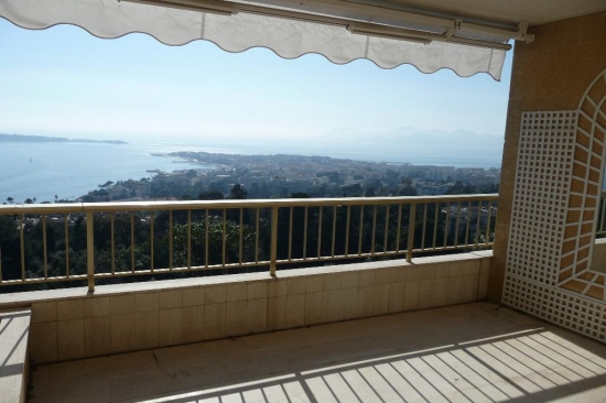 Bel appartement dans le prestigieux quartier Californie