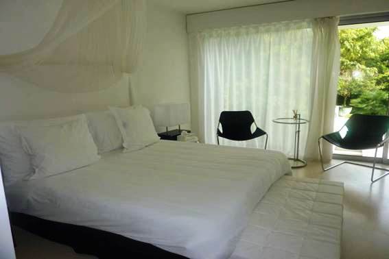 Villa moderne à louer dans le centre de Saint-Jean-Cap-Ferrat, 250m2