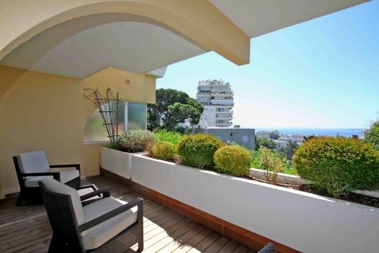 Appartement dans le prestigieux quartier Californie