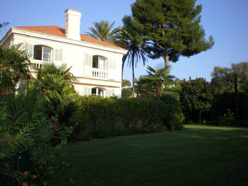 Villa de luxe à louer au Cap d'Antibes