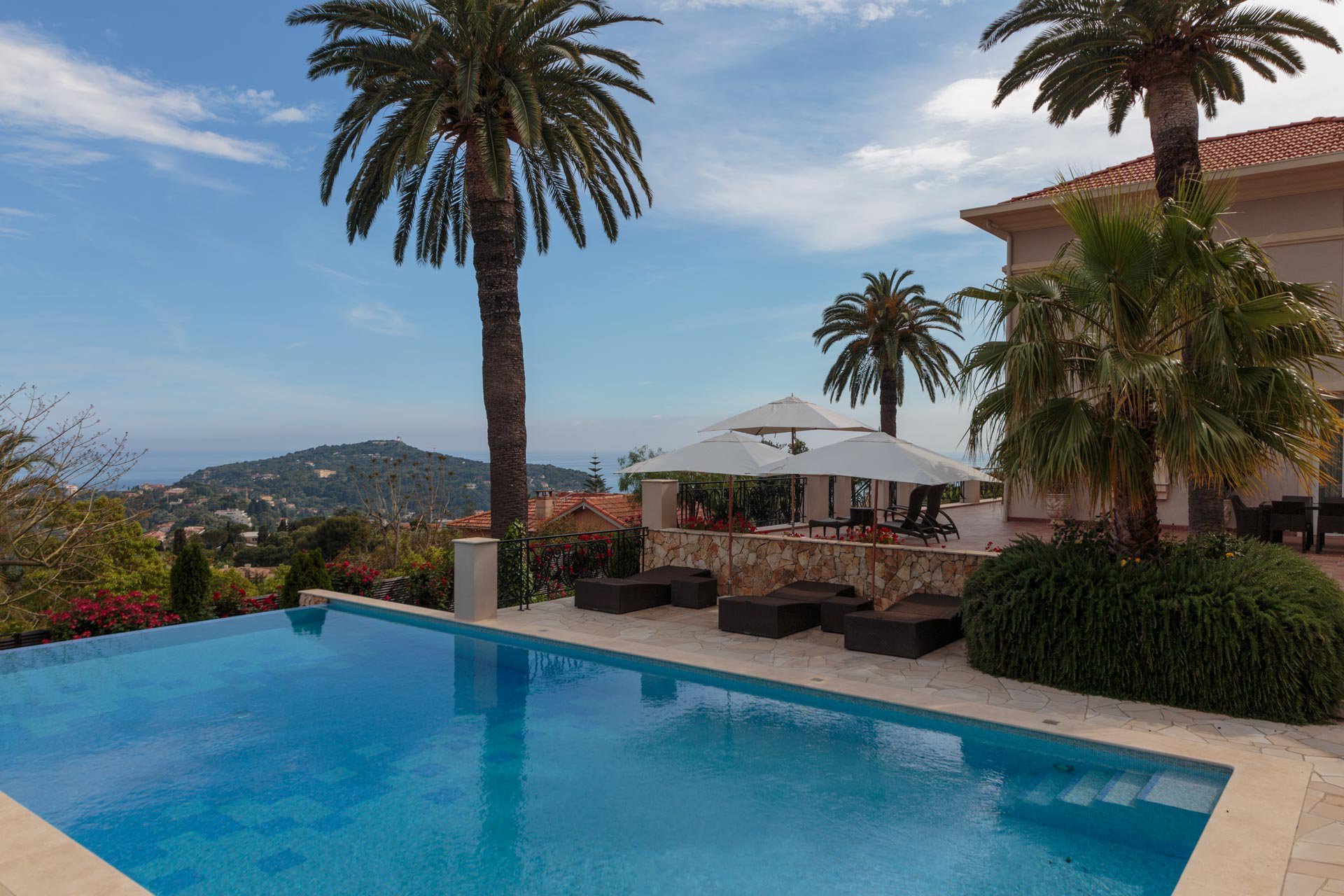 Villa 341 m2 avec vue panoramique sur le Cap Ferrat - RFC47180523VV