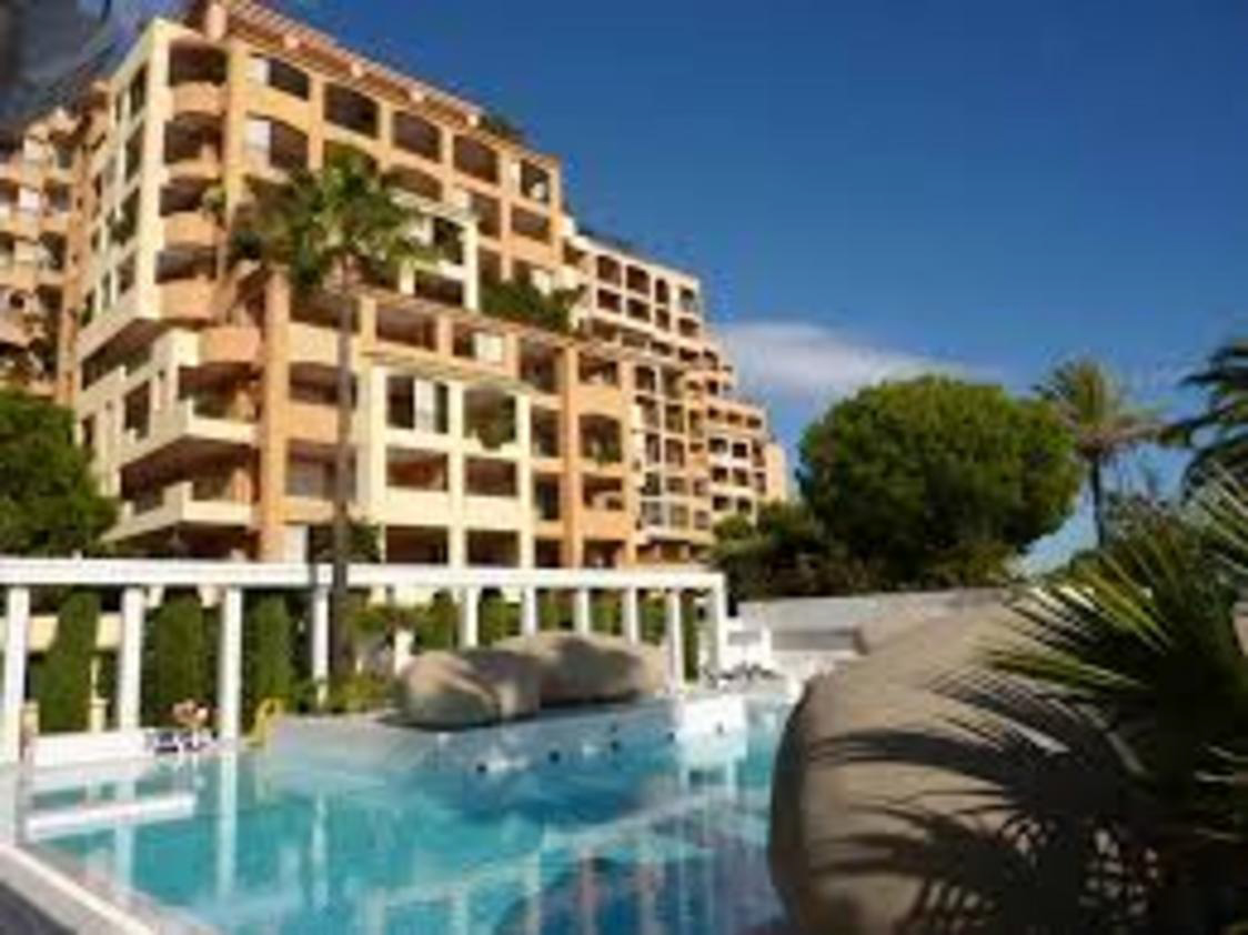 Appartement 187 m2 dans la résidence Le Paradis - RFC47610723AV