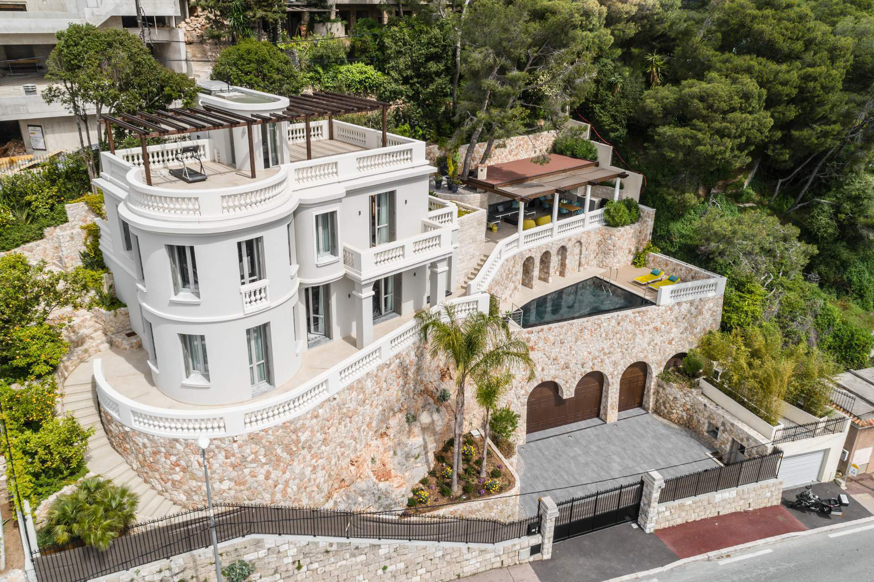 Villa "La Rotonde" 201 m2 avec jardin et piscine - RFC43820722VV