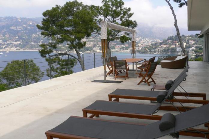 Villa à louer à Cap Ferrat - la première ligne