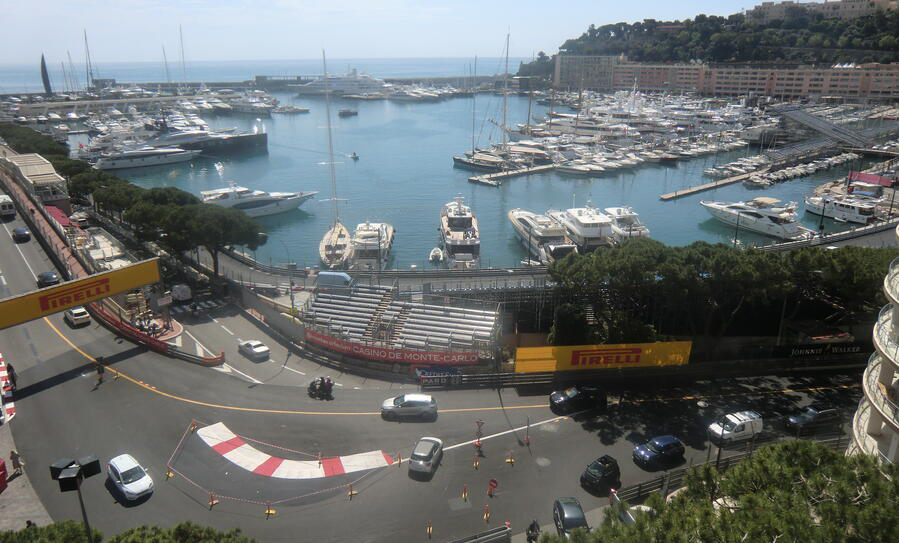 Appartement 204 m2 au Le Panorama, Port - RFC43740622AV