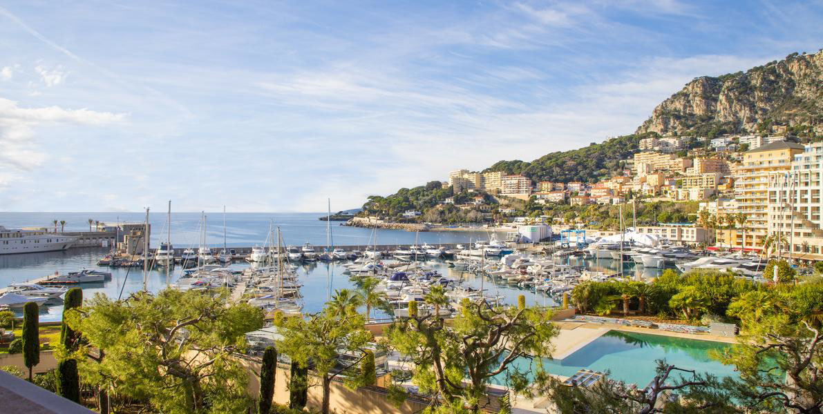 Appartement rénové 175 m2 à Seaside Plaza - RFC49660824AV