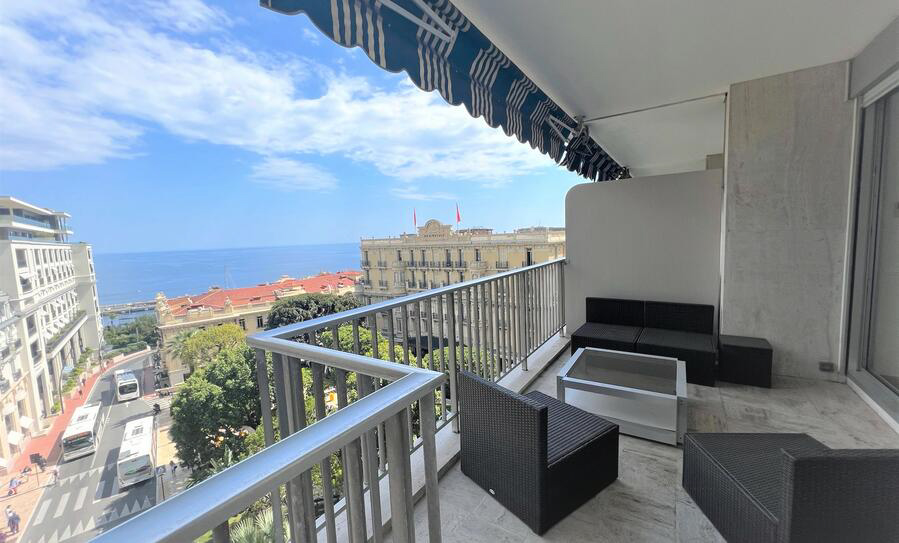 Appartement 86 m2 proche du casino dans l'immeuble Sun Tower, Carré d'Or - RFC43480522AL