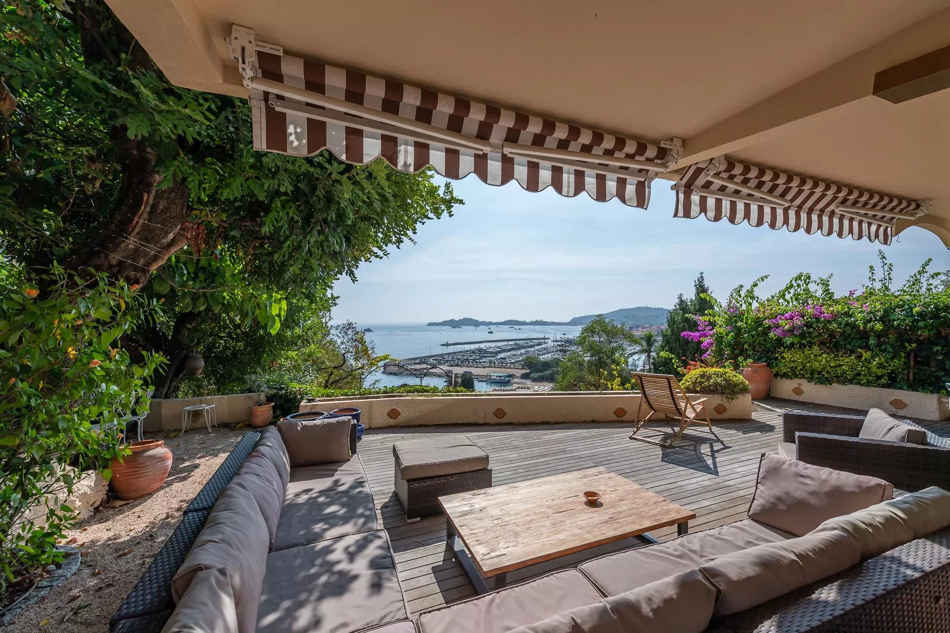 Appartement 70 m2 avec jardin et vue mer - RFC49820824AV