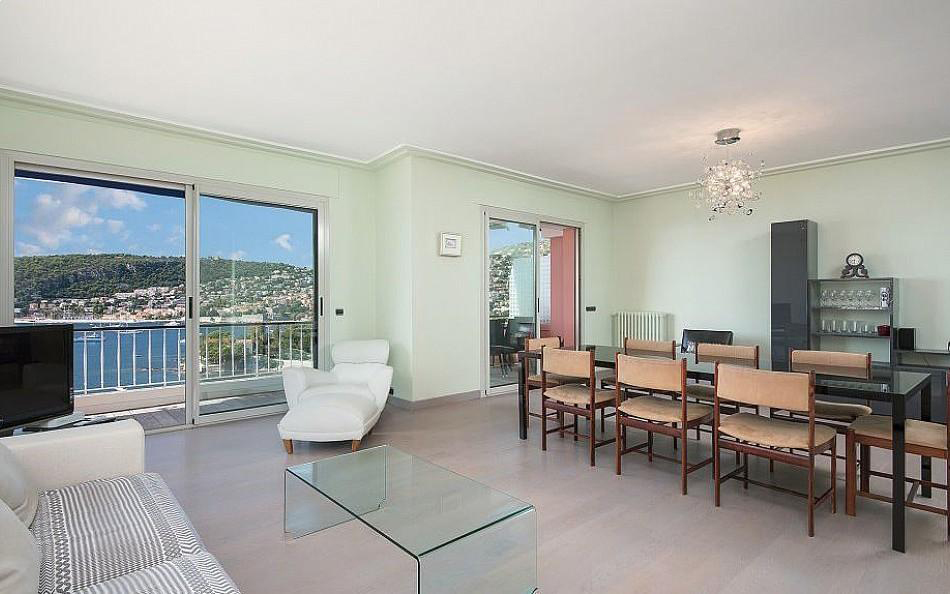 Somptueux appartement dans une résidence sécurisée avec vue mer panoramique - RFC42061018AV