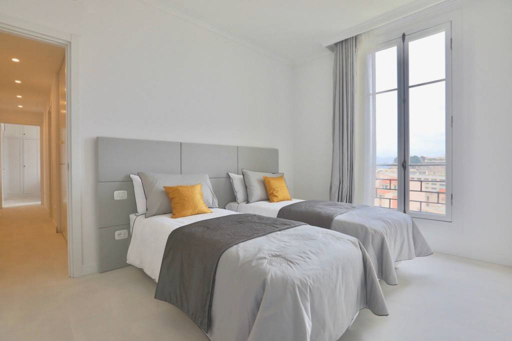 Charmante villa de 220 m2 à la frontière avec Monaco - RFC44981122VV